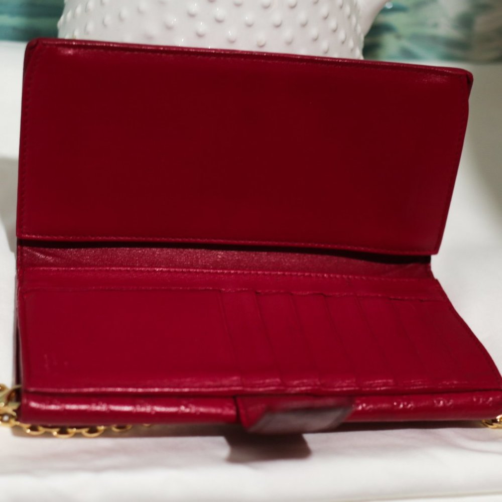 Gucci Micro Guccissima Red Wallet (Great Condition- Authentic) - Picture 3 of 5